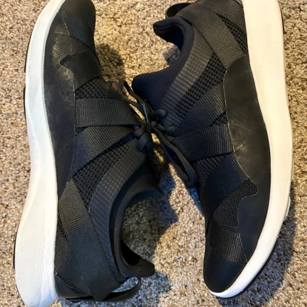 Tory sport tennis shoes - Picture 3 of 11